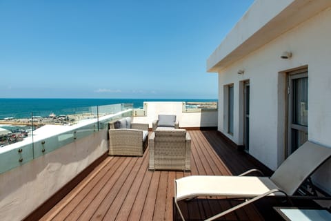 Premium Suite, 2 Bedrooms, Terrace (Park) | Beach/ocean view