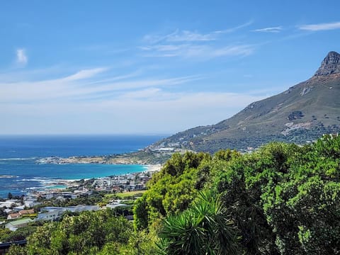 5-Bed Bakoven Villa with Ocean & Mountain Views (32642)