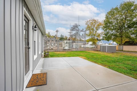 House, Multiple Beds, Patio, Garden View (The Gathering House) | View from room