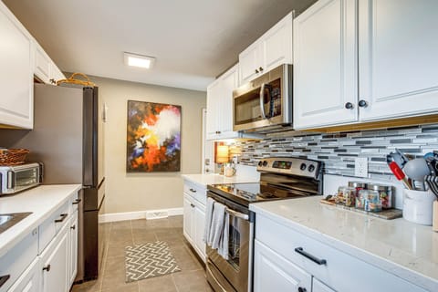 Kitchen | Main Level | Drip Coffee Maker