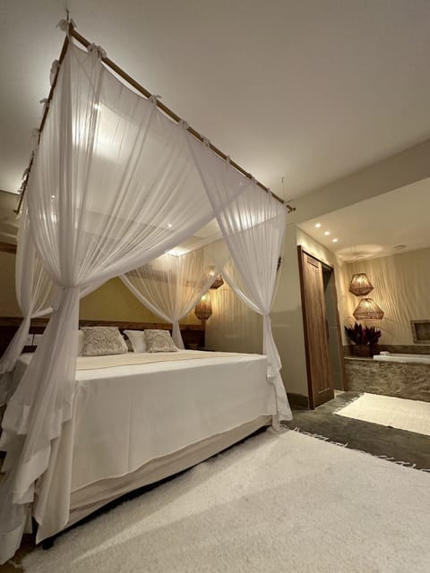 Seafront Premium Suite | Minibar, blackout drapes, free WiFi