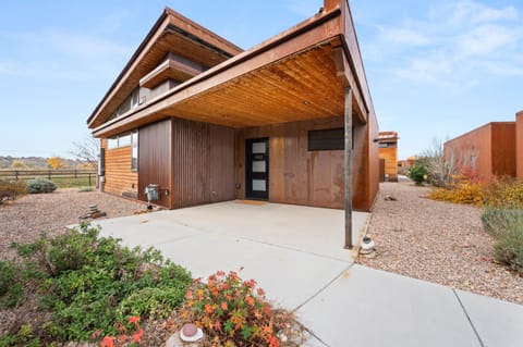 Mesa Retreat @ Palisade Legends