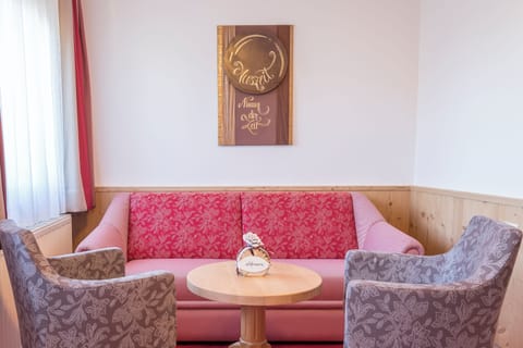 Junior Double Room, Resort View | Living area | Printers