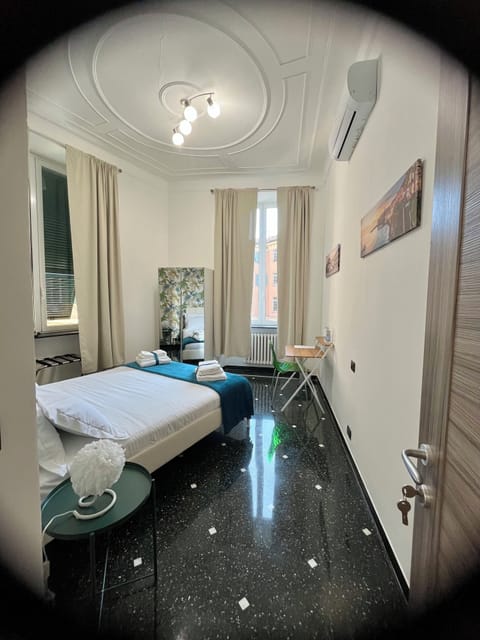 Suite, Kitchen, City View | Frette Italian sheets, premium bedding, down comforters, desk