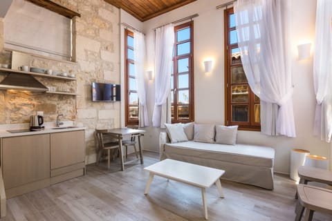 Superior Duplex | Living area | LCD TV