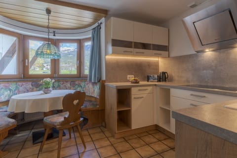 Apartment, 4 Bedrooms (excl. cleaning fee 150 EUR) | Private kitchen | Fridge, stovetop, espresso maker, coffee/tea maker