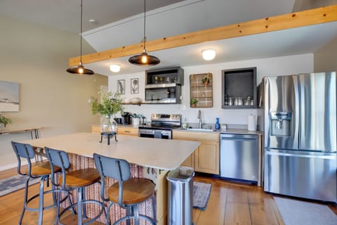 Kitchen | Toaster | Keurig, Drip & French Press Coffee Makers