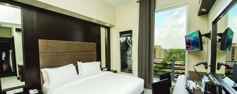 Deluxe Double Room | Balcony view