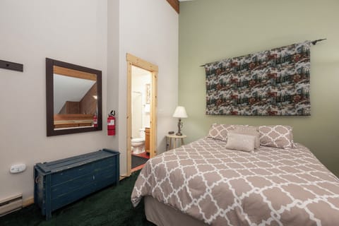 SWP Sun Song 3F third bed and bath