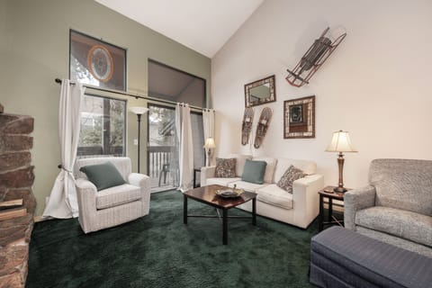 SWP Sun Song 3F living room