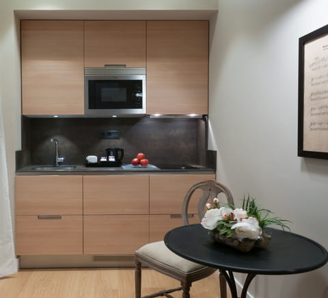 Superior Suite (3 People) | Private kitchen | Full-size fridge, microwave, stovetop, coffee/tea maker