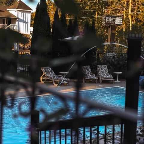 Outdoor pool, open 10:00 AM to 9:00 PM, sun loungers