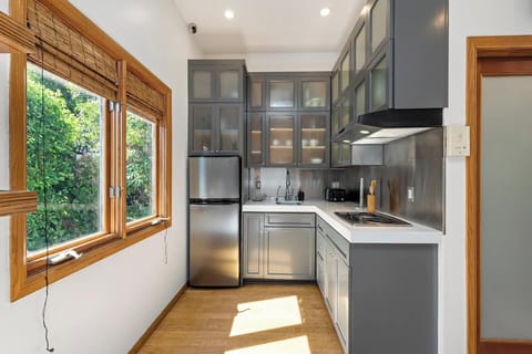 Luxury House, Multiple Beds, Pool Access, Pool View (Alta Royale) | Private kitchen