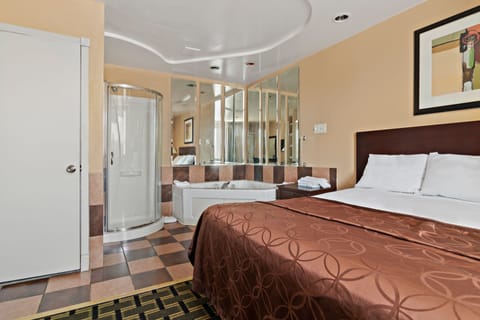 Premium Room, 1 King Bed | Jetted tub