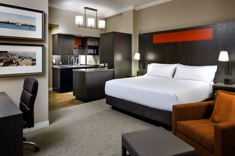 Historic Superior Suite  | Premium bedding, pillowtop beds, in-room safe, individually furnished