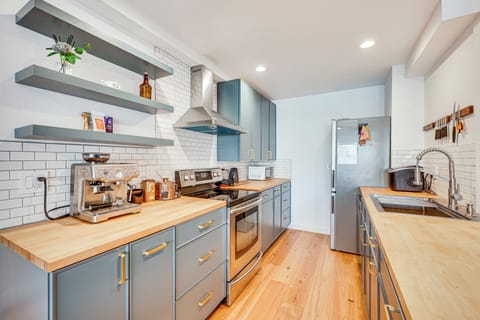 Kitchen | Cooking Basics | Dishware & Flatware