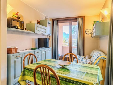 Interior Design, Apartment, Home, Room, Ceiling, Picture Frame, Wood Stain, Cabinetry, Linens, Chair