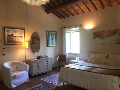 1 bedroom, Frette Italian sheets, premium bedding, pillowtop beds