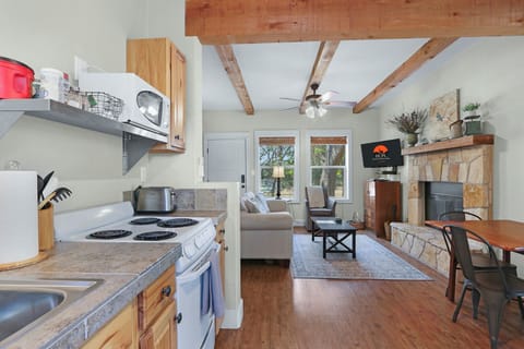 Kitchen area - Desert Willow