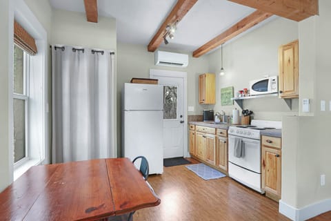 Kitchen - Desert Willow