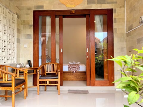 Superior Double Room, Garden View | Terrace/patio