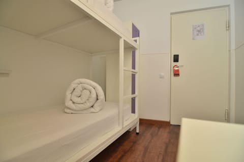 Economy Room, Shared Bathroom | Desk, laptop workspace, soundproofing, free WiFi