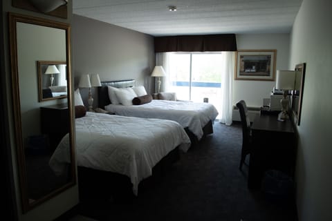 Deluxe Double Room, 2 Queen Beds, Non Smoking | Premium bedding, pillowtop beds, in-room safe, desk