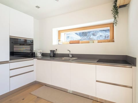 Apartment, Urban Design, Balcony, Condominium, Chair, Hotel, Houseplant, Kitchen & Dining Room Table