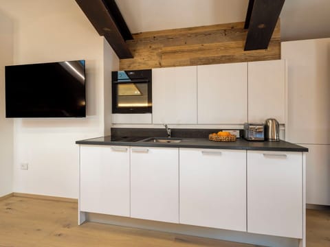 Apartment, Urban Design, Balcony, Condominium, Chair, Hotel, Houseplant, Kitchen & Dining Room Table