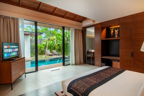 Villa, 2 Bedrooms, Private Pool (Daily Afternoon Tea) | Minibar, in-room safe, desk, soundproofing