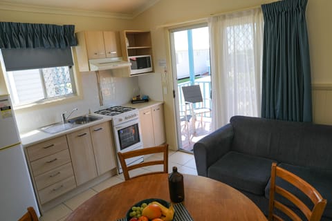 1 Bedroom Ensuite 4 Berth Cabin | Private kitchen | Full-size fridge, microwave, stovetop, coffee/tea maker