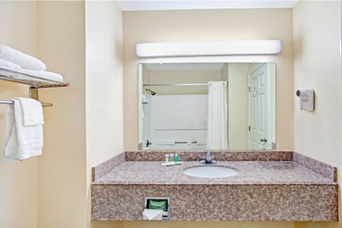 Room, 2 Queen Beds, Non Smoking | Bathroom | Rainfall showerhead, free toiletries, hair dryer, towels