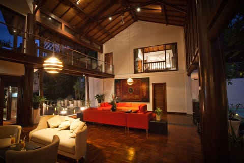 Villa, 6 Bedrooms | Living area | 42-inch flat-screen TV with cable channels, LED TV