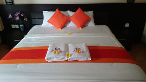 Deluxe Room | Rollaway beds, free WiFi