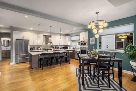 A kitchen that shines as bright as your best recipes!