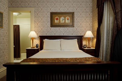 Room, 1 Queen Bed (2) | Premium bedding, pillowtop beds, individually decorated