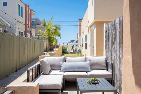 Private outdoor lounge with ocean breeze