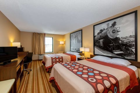 Room, 2 Queen Beds | Desk, blackout drapes, free WiFi, bed sheets