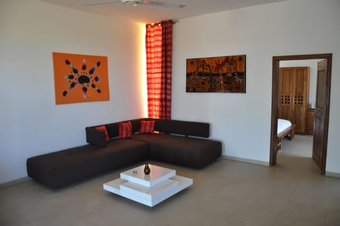 Suite | Living room | Flat-screen TV