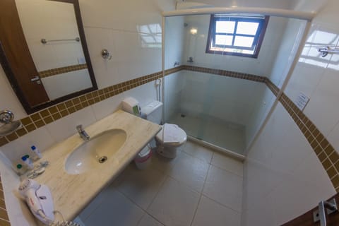 Double or Twin Room | Bathroom | Shower, free toiletries, towels