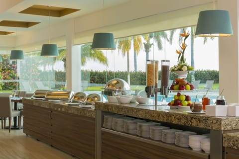 Daily buffet breakfast (USD 15 per person)