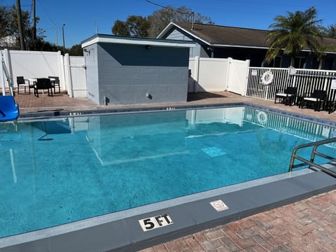 Outdoor pool, sun loungers