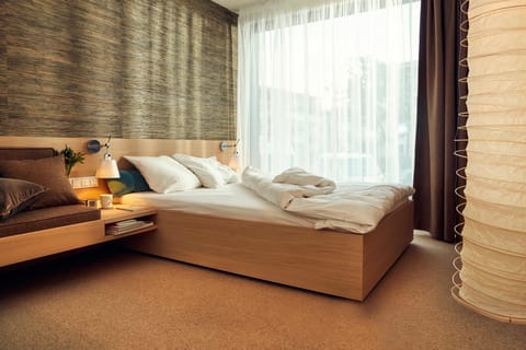 Business Plus Apartment (swiss pine bedding & eco bodycare products) | In-room safe, desk, soundproofing, free WiFi