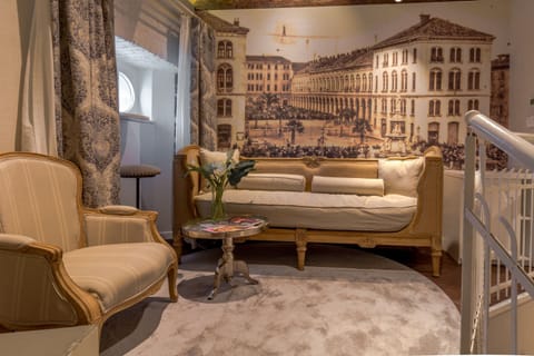 Deluxe Double Room, City View | Living area | 32-inch flat-screen TV with satellite channels, TV