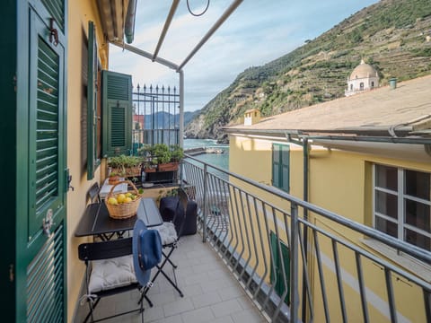 Comfort Apartment, Sea View | Terrace/patio