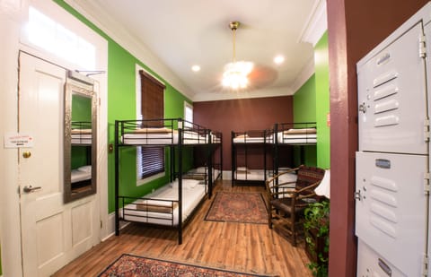1 Bed in Shared Dormitory, Mixed Dorm, Shared Bathroom (5 bunk beds) | Free WiFi, bed sheets