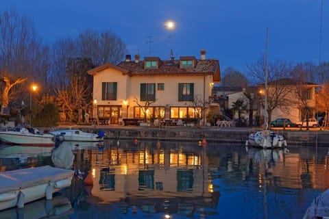 Marina
