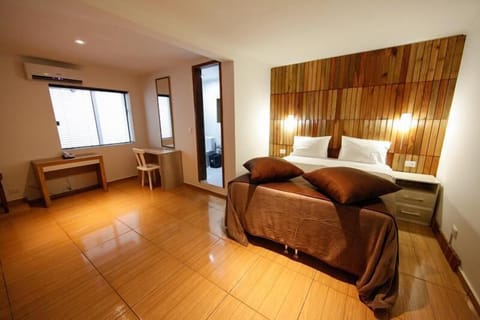 Apartment, 2 Bedrooms, Terrace | Individually decorated, desk, free WiFi, bed sheets