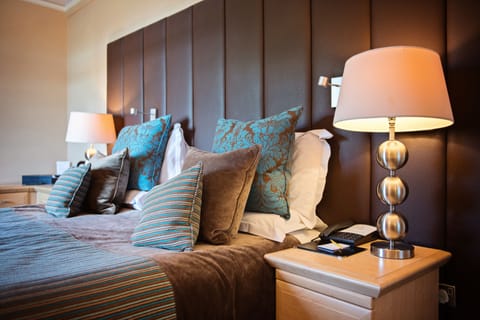 Family Suite | Egyptian cotton sheets, premium bedding, individually decorated