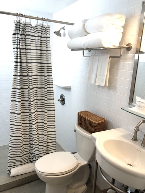 One Bedroom Apartment Kitchenette (8) | Bathroom | Shower, designer toiletries, hair dryer, bathrobes
